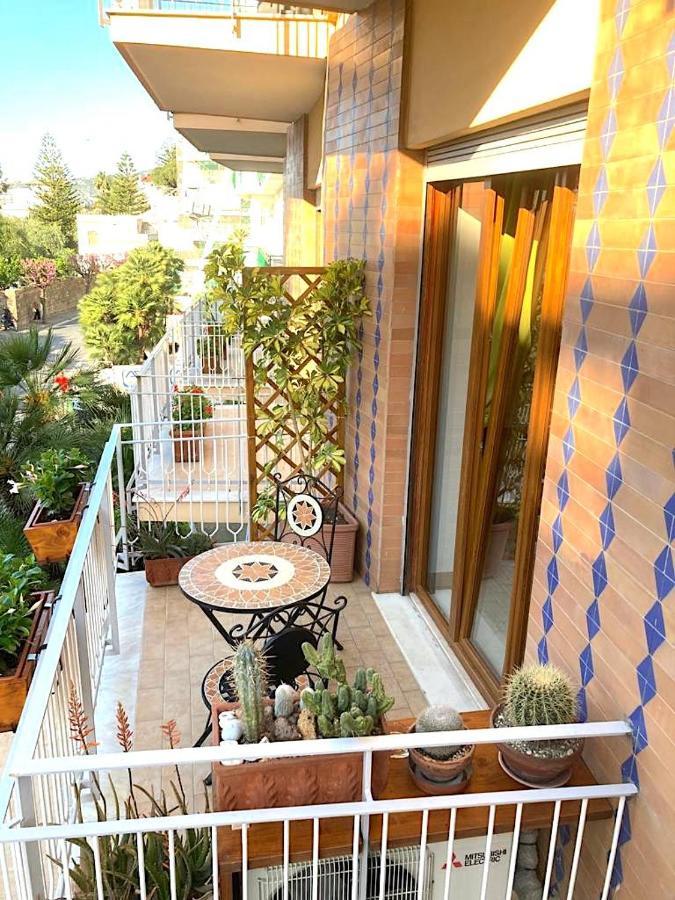 Angelina Suite B&B - Sorrento Centro Екстериор снимка